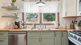 506 Johnson St - Photo 7