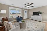 323 Wisteria Ln - Photo 5