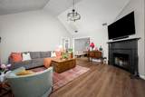2821 Holsted Dr - Photo 4