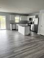 302 Sunny View Drive - Photo 2