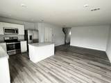 302 Sunny View Drive - Photo 5