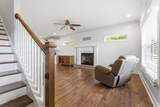 625 Eagleview Dr - Photo 5