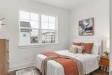 700 N Dupont Ave - Photo 20