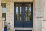3201 Chase Point Dr - Photo 2