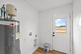 929 Wilkie St N - Photo 28