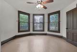 812 E 10th Street - Photo 14