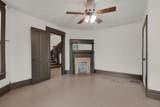 812 E 10th Street - Photo 15