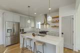 1016 Maynor Ave - Photo 4