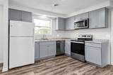 101 Susan St - Photo 5