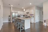 700 Vintage Green Ln - Photo 4