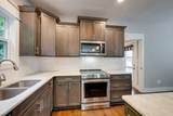 700 Eastland Ct - Photo 11