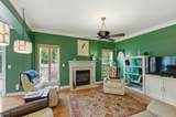 917 Falling Water Ct - Photo 15