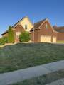 1615 Edgewater Ln - Photo 2