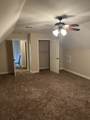 1615 Edgewater Ln - Photo 49