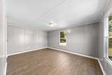 990 Community Rd - Photo 44