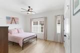 700 N Dupont Ave - Photo 22