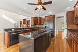511 Country Club Dr - Photo 10