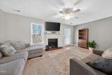 102 Lake Hollow Cir - Photo 9