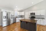 1041 Twin Creek Rd - Photo 12