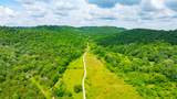 8100 Eaton Hollow Rd - Photo 18