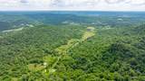 8100 Eaton Hollow Rd - Photo 32