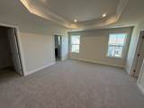 1176 Savannah Ave - Photo 5