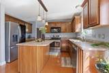 8008 Streamside Dr - Photo 11