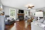 131 Pin Oaks Ln - Photo 12