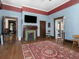 319 E Hill Ave - Photo 13