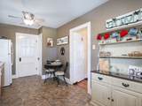 319 E Hill Ave - Photo 57