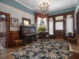 319 E Hill Ave - Photo 9