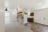 2501 Vista Ln - Photo 4