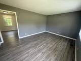 1318 Courtney Dr - Photo 3