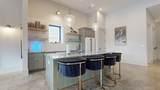 318 N Porter St - Photo 38