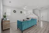 1209 Foxton Ln - Photo 6
