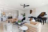 1013B Argyle Ave - Photo 14