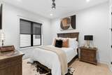 1013B Argyle Ave - Photo 23