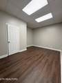 207 E Race St - Photo 4