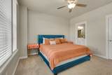 1016 Henley Pvt Ln - Photo 19