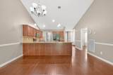 161 Plymouth Dr - Photo 8