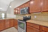 161 Plymouth Dr - Photo 10