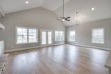 5529 Sinclair St - Photo 14