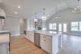 5529 Sinclair St - Photo 9