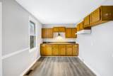 838 Circle Dr - Photo 2