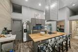 1343 Chalk Hollow Ln - Photo 10