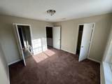 622 Castlegate Dr - Photo 11