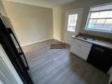 622 Castlegate Dr - Photo 3