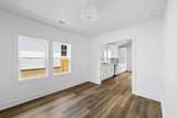 928 Glass St - Photo 12