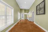 101 E Meadow Hill Dr - Photo 46