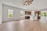 1451 Autumn Leaf Ln - Photo 8